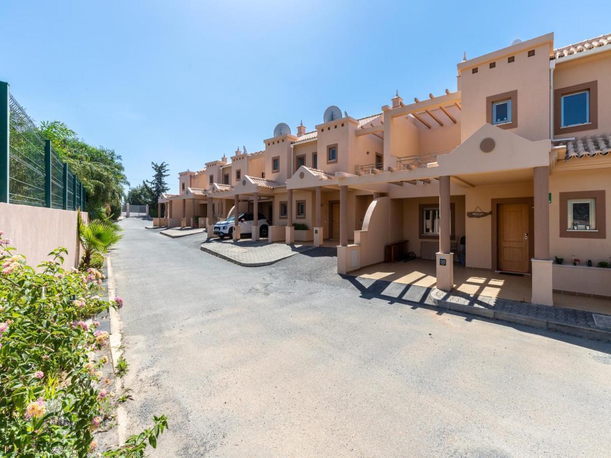 Akivillas Blue Villa